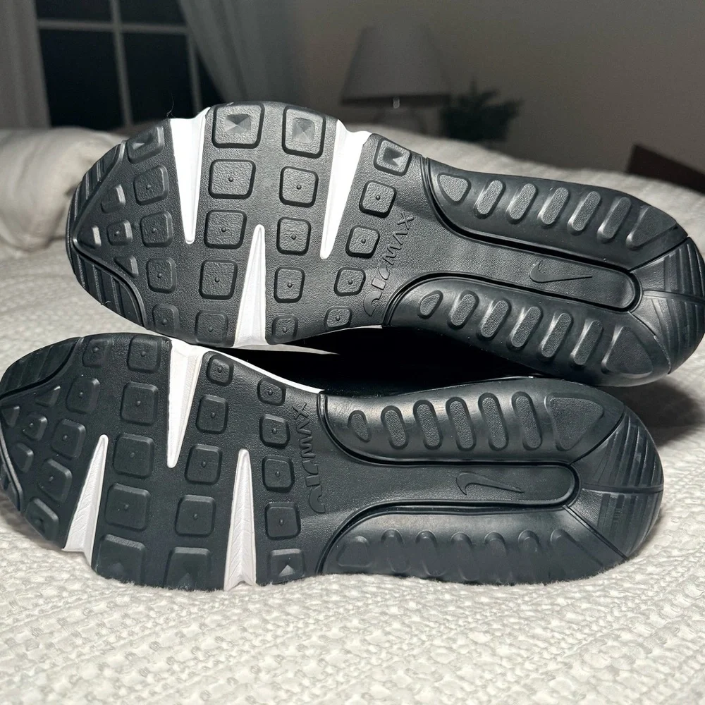 NWOB‼️- NIKE AIR MAX 2090 Running Sneakers (Black/Grey/White) -M 8.5 / W 9.5 - Picture 9 of 15